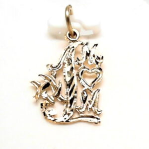 Mom pendant